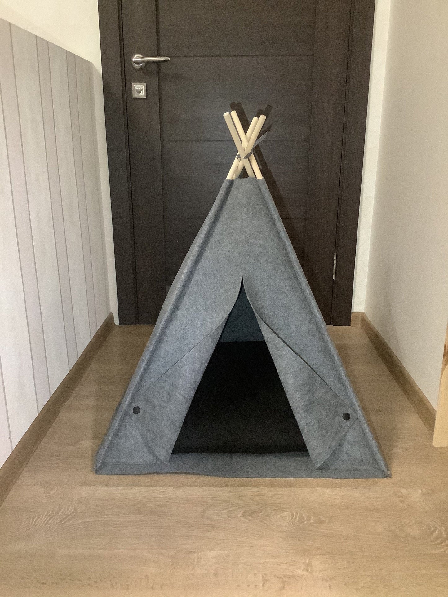 Bunny bed house indoor, rabbit bed, Can be Personalized curtain design for closing and relaxing pets new unique teepee design dog bed animal