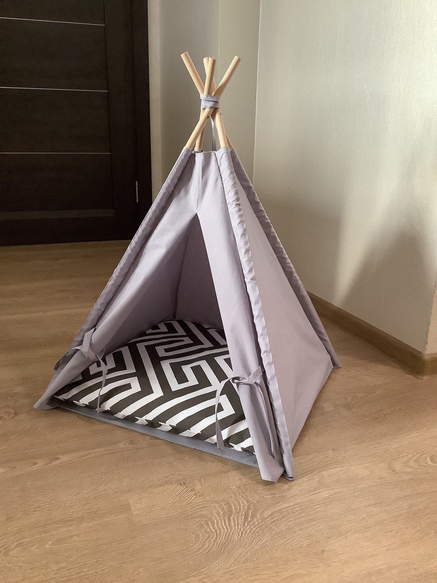 Pet bed, cat Teepee House cave, Gray, Ivory, Pinc, White tipi bed for dog, cat bunny, Boho bunny Tent Cat rabbit, Little dog, Tipi cat